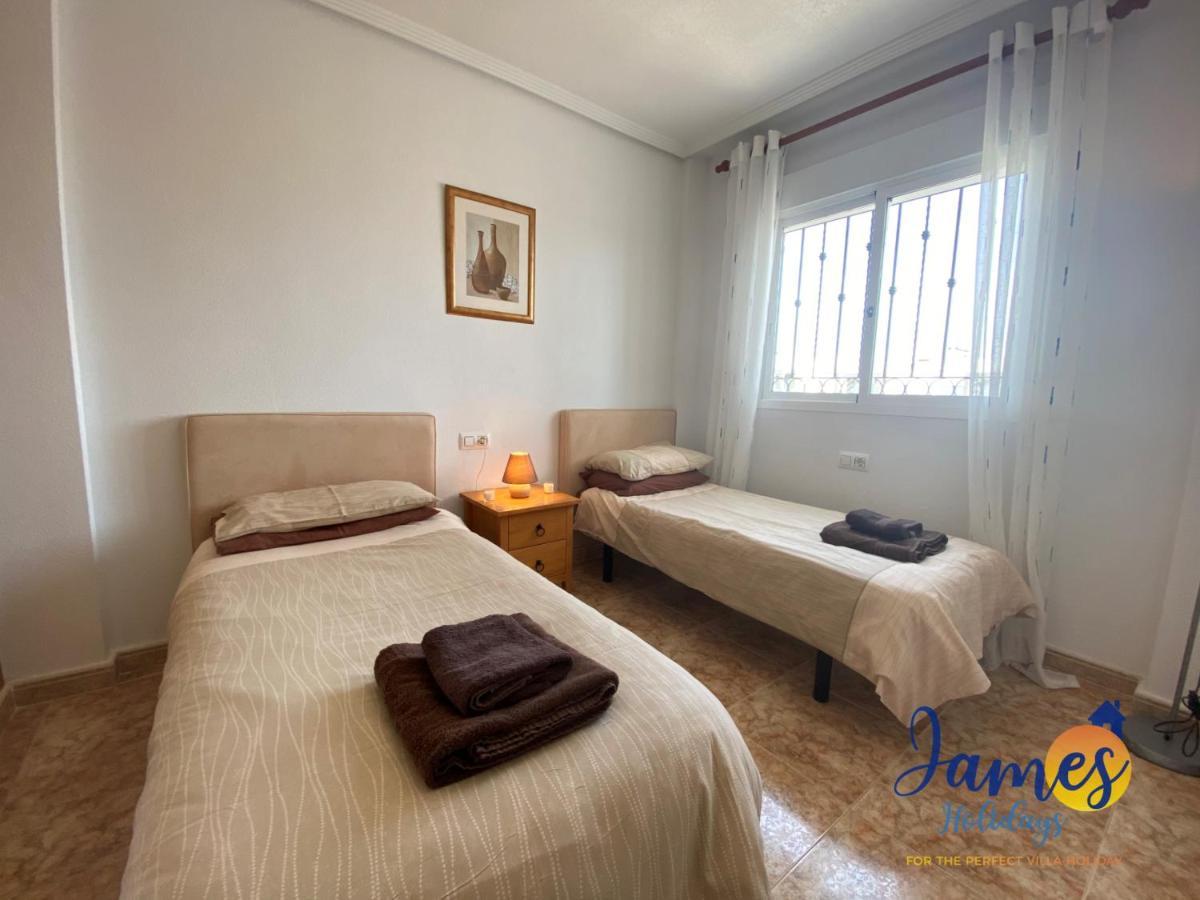 La Cinuelica, R3 1St Floor Apartment Com Pool L129 Torrevieja Bagian luar foto